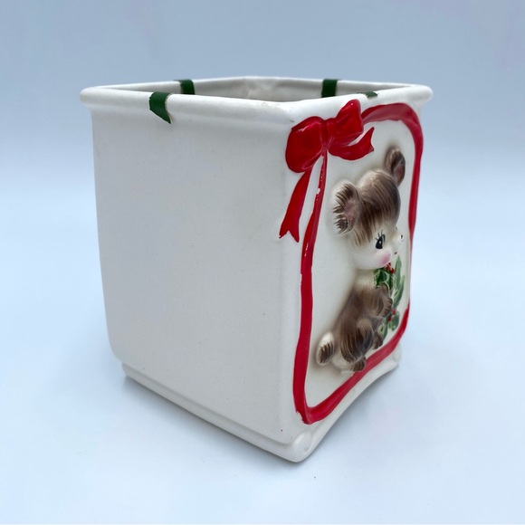 Rare Vintage 1960's Lefton Christmas Bear Holly Red Ribbon Ceramic Planter Vase - Picture 5 of 16